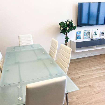 Apt Bord De Mer, Hypercentre Dinard, Parking Prive Екстериор снимка