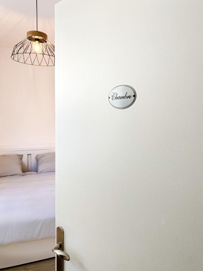 Apt Bord De Mer, Hypercentre Dinard, Parking Prive Екстериор снимка