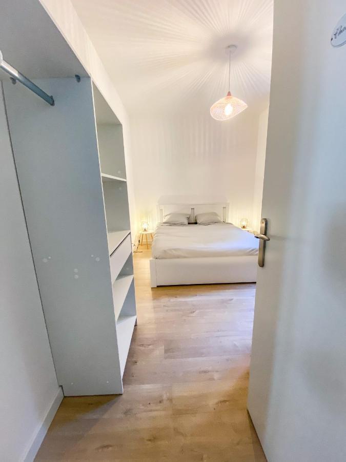 Apt Bord De Mer, Hypercentre Dinard, Parking Prive Екстериор снимка