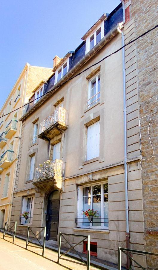 Apt Bord De Mer, Hypercentre Dinard, Parking Prive Екстериор снимка